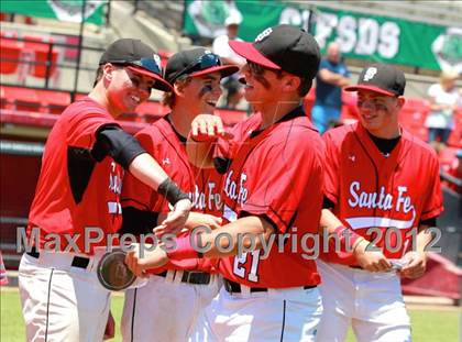 Thumbnail 3 in Madison vs. Santa Fe Christian (CIF SDS D4 Final) photogallery.