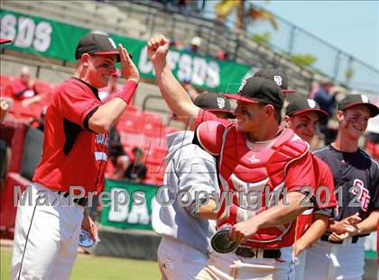 Thumbnail 1 in Madison vs. Santa Fe Christian (CIF SDS D4 Final) photogallery.