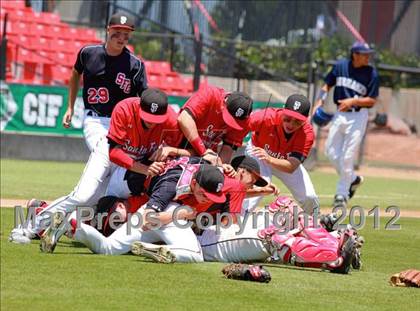 Thumbnail 2 in Madison vs. Santa Fe Christian (CIF SDS D4 Final) photogallery.