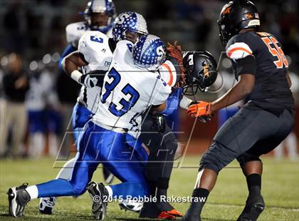 Thumbnail 1 in Seagoville vs. Lancaster (UIL 5A Bi-District Playoff) photogallery.