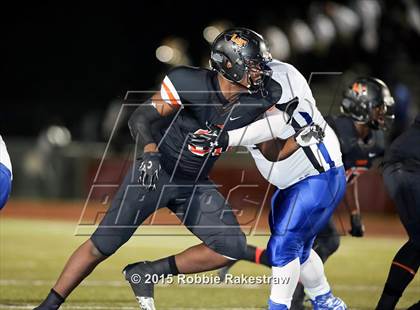 Thumbnail 3 in Seagoville vs. Lancaster (UIL 5A Bi-District Playoff) photogallery.