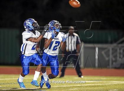 Thumbnail 2 in Seagoville vs. Lancaster (UIL 5A Bi-District Playoff) photogallery.