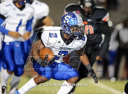 Thumbnail 2 in Seagoville vs. Lancaster (UIL 5A Bi-District Playoff) photogallery.