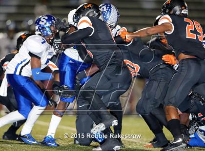 Thumbnail 2 in Seagoville vs. Lancaster (UIL 5A Bi-District Playoff) photogallery.