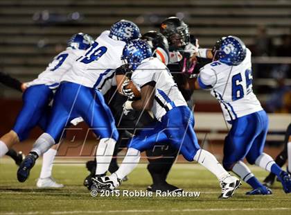 Thumbnail 2 in Seagoville vs. Lancaster (UIL 5A Bi-District Playoff) photogallery.