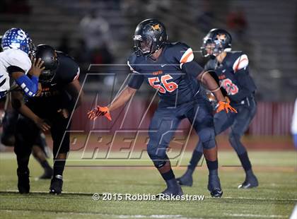 Thumbnail 2 in Seagoville vs. Lancaster (UIL 5A Bi-District Playoff) photogallery.