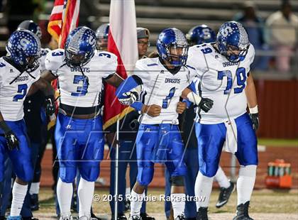 Thumbnail 3 in Seagoville vs. Lancaster (UIL 5A Bi-District Playoff) photogallery.