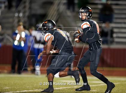 Thumbnail 2 in Seagoville vs. Lancaster (UIL 5A Bi-District Playoff) photogallery.