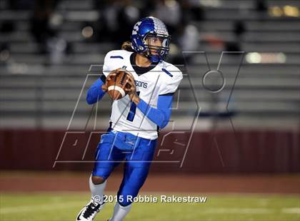 Thumbnail 3 in Seagoville vs. Lancaster (UIL 5A Bi-District Playoff) photogallery.