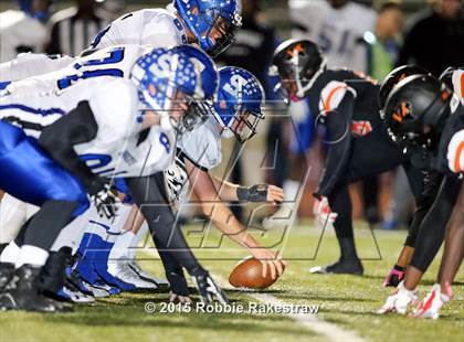Thumbnail 3 in Seagoville vs. Lancaster (UIL 5A Bi-District Playoff) photogallery.