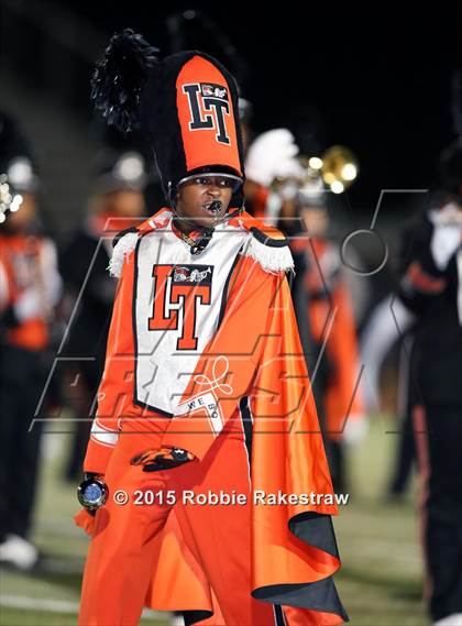 Thumbnail 1 in Seagoville vs. Lancaster (UIL 5A Bi-District Playoff) photogallery.