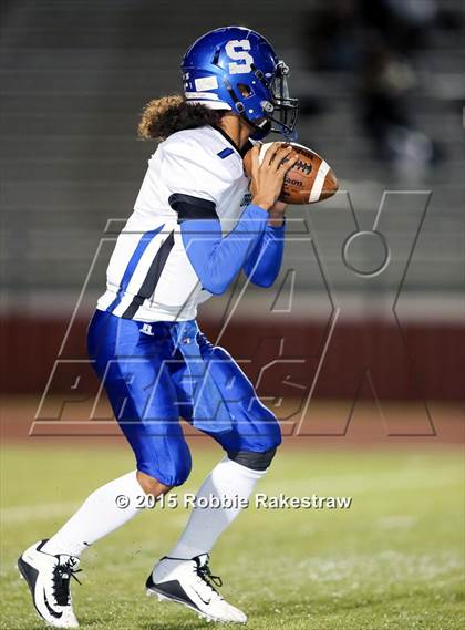 Thumbnail 1 in Seagoville vs. Lancaster (UIL 5A Bi-District Playoff) photogallery.