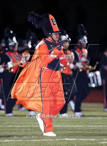 Thumbnail 2 in Seagoville vs. Lancaster (UIL 5A Bi-District Playoff) photogallery.