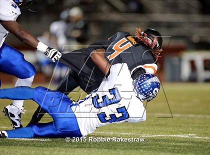 Thumbnail 2 in Seagoville vs. Lancaster (UIL 5A Bi-District Playoff) photogallery.