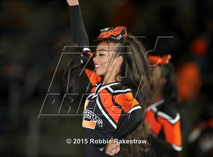 Thumbnail 3 in Seagoville vs. Lancaster (UIL 5A Bi-District Playoff) photogallery.
