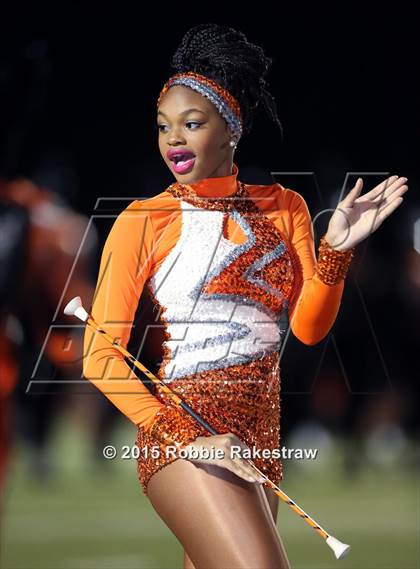 Thumbnail 3 in Seagoville vs. Lancaster (UIL 5A Bi-District Playoff) photogallery.