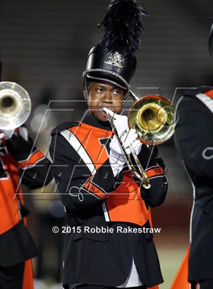 Thumbnail 2 in Seagoville vs. Lancaster (UIL 5A Bi-District Playoff) photogallery.