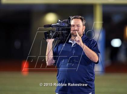 Thumbnail 3 in Seagoville vs. Lancaster (UIL 5A Bi-District Playoff) photogallery.