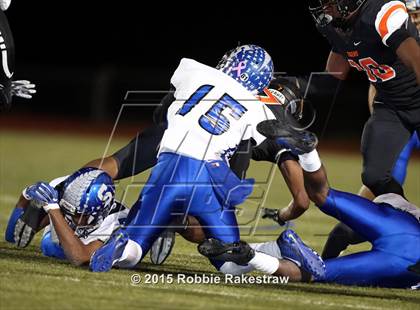Thumbnail 3 in Seagoville vs. Lancaster (UIL 5A Bi-District Playoff) photogallery.