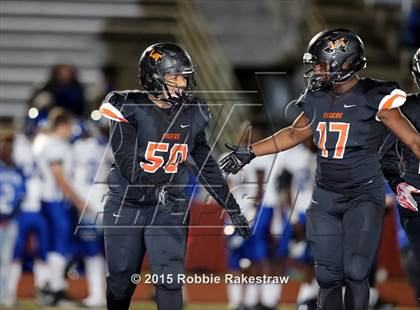 Thumbnail 2 in Seagoville vs. Lancaster (UIL 5A Bi-District Playoff) photogallery.