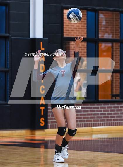 Thumbnail 1 in North Side vs. Granbury (UIL 5A Bi-District Playoff) photogallery.