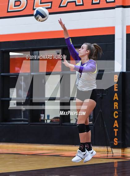 Thumbnail 2 in North Side vs. Granbury (UIL 5A Bi-District Playoff) photogallery.