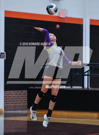 Thumbnail 2 in North Side vs. Granbury (UIL 5A Bi-District Playoff) photogallery.