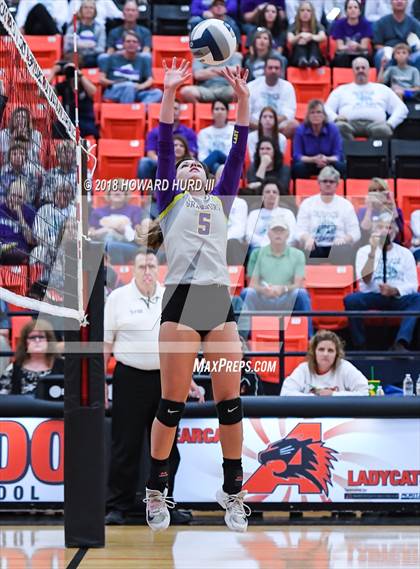 Thumbnail 3 in North Side vs. Granbury (UIL 5A Bi-District Playoff) photogallery.