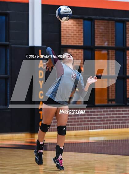 Thumbnail 2 in North Side vs. Granbury (UIL 5A Bi-District Playoff) photogallery.