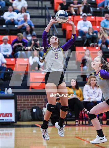 Thumbnail 2 in North Side vs. Granbury (UIL 5A Bi-District Playoff) photogallery.