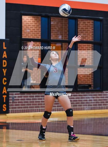 Thumbnail 2 in North Side vs. Granbury (UIL 5A Bi-District Playoff) photogallery.