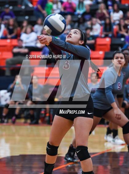 Thumbnail 1 in North Side vs. Granbury (UIL 5A Bi-District Playoff) photogallery.