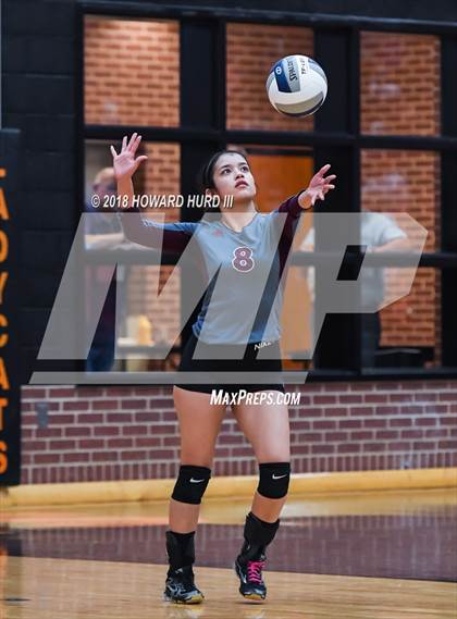 Thumbnail 3 in North Side vs. Granbury (UIL 5A Bi-District Playoff) photogallery.