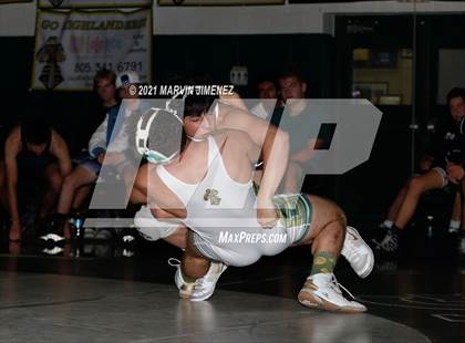 Thumbnail 3 in Royal vs Camarillo photogallery.