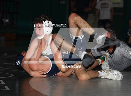 Thumbnail 3 in Royal vs Camarillo photogallery.