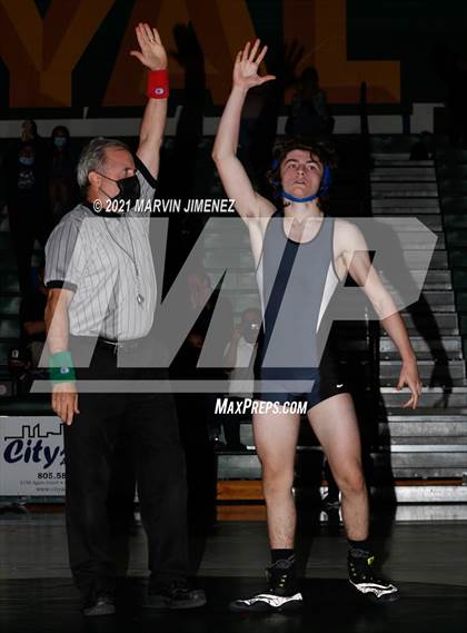 Thumbnail 1 in Royal vs Camarillo photogallery.