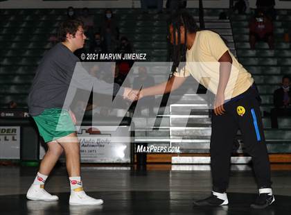 Thumbnail 3 in Royal vs Camarillo photogallery.