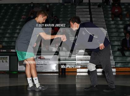 Thumbnail 3 in Royal vs Camarillo photogallery.