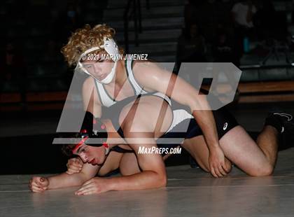 Thumbnail 3 in Royal vs Camarillo photogallery.