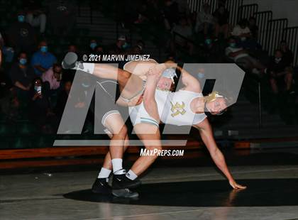 Thumbnail 3 in Royal vs Camarillo photogallery.