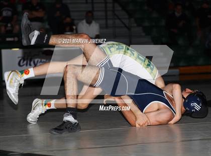 Thumbnail 3 in Royal vs Camarillo photogallery.