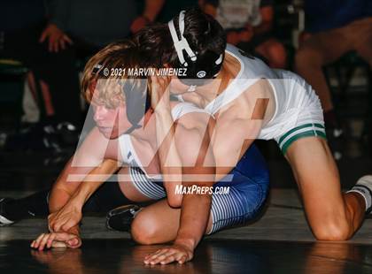 Thumbnail 3 in Royal vs Camarillo photogallery.