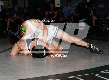 Thumbnail 3 in Royal vs Camarillo photogallery.