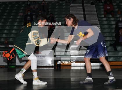 Thumbnail 3 in Royal vs Camarillo photogallery.