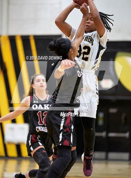 Thumbnail 1 in Oaks Christian @ Newbury Park photogallery.