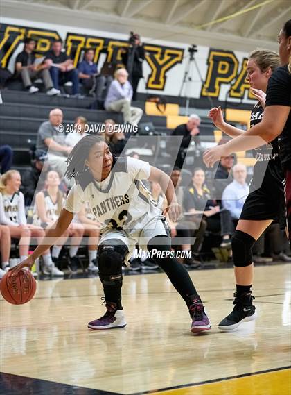 Thumbnail 2 in Oaks Christian @ Newbury Park photogallery.