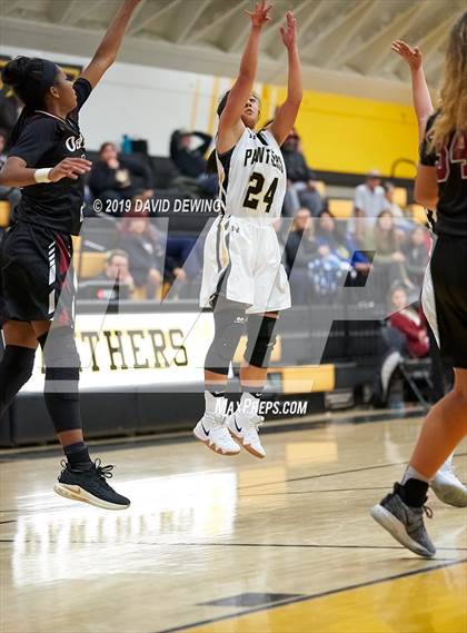 Thumbnail 3 in Oaks Christian @ Newbury Park photogallery.