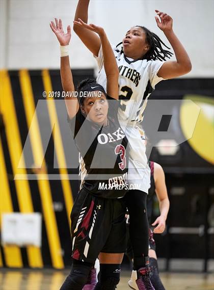 Thumbnail 3 in Oaks Christian @ Newbury Park photogallery.