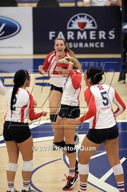 Thumbnail 1 in Mater Dei @ Redondo Union (CIF-SS D1AA Final) photogallery.