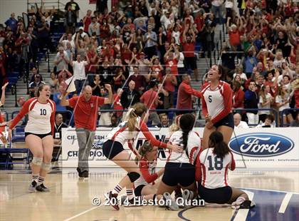 Thumbnail 2 in Mater Dei @ Redondo Union (CIF-SS D1AA Final) photogallery.